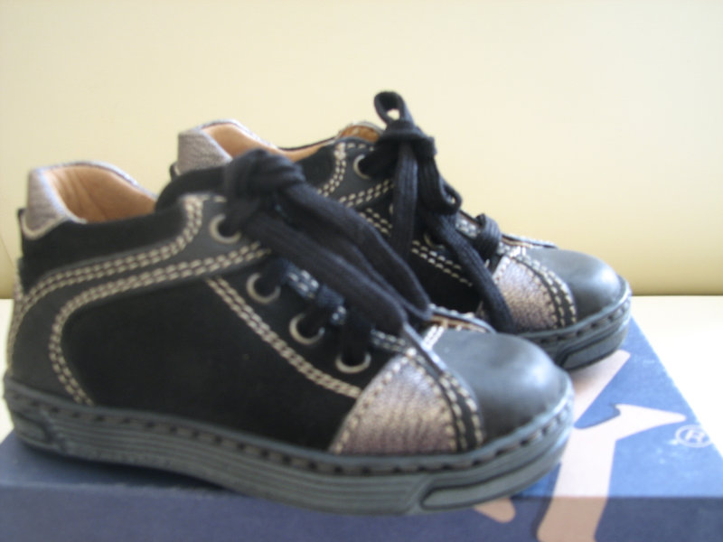 Продам: Новые!!!  ботиночки Walk Safari 20 р-р