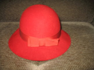 Продам: шляпка фетровая  или обменяю на банки