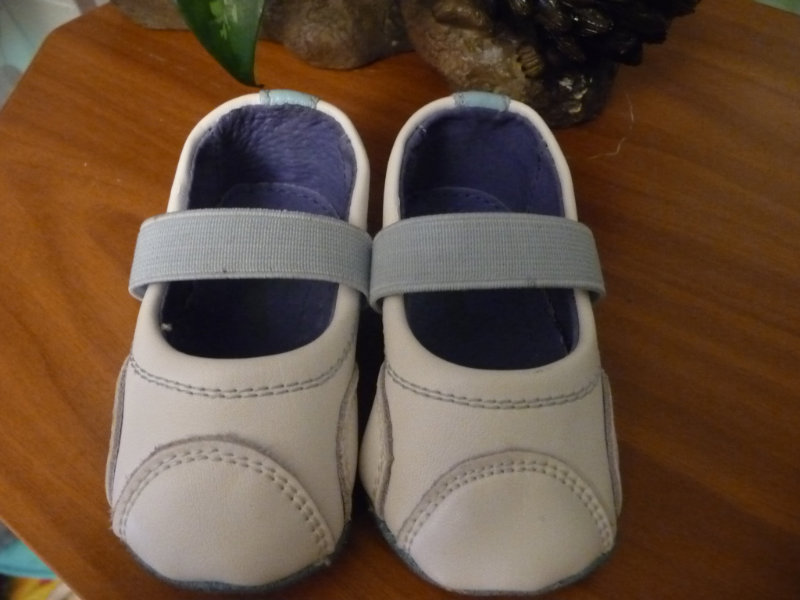 Продам: детские туфельки