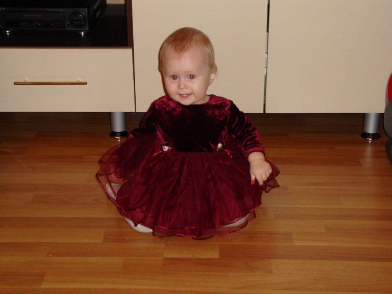 Продам: платье для маленькой принцессы