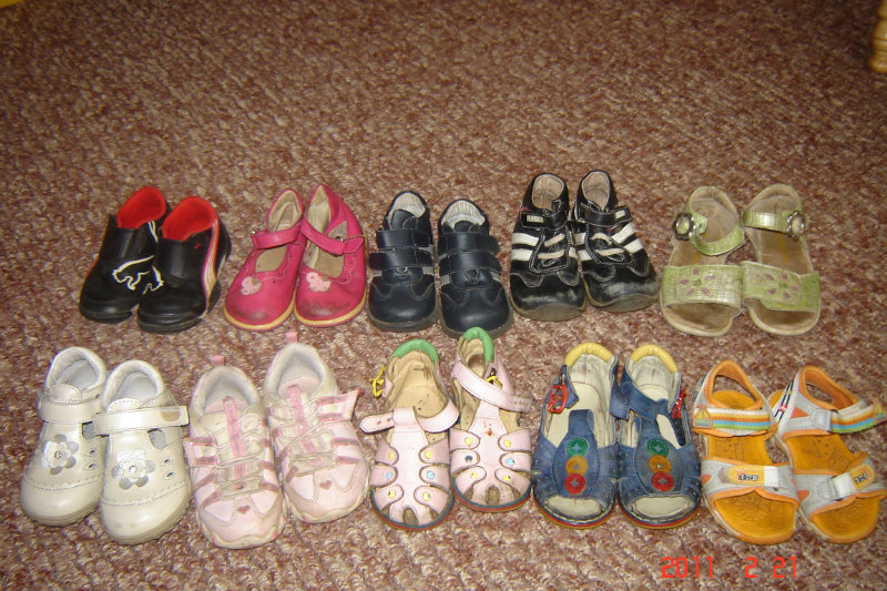 Продам: Обувь на девочку и мальчика на 1-3 года