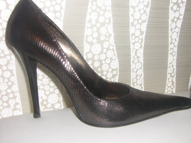 Продам: туфли женские р.36 цвета хамелеон