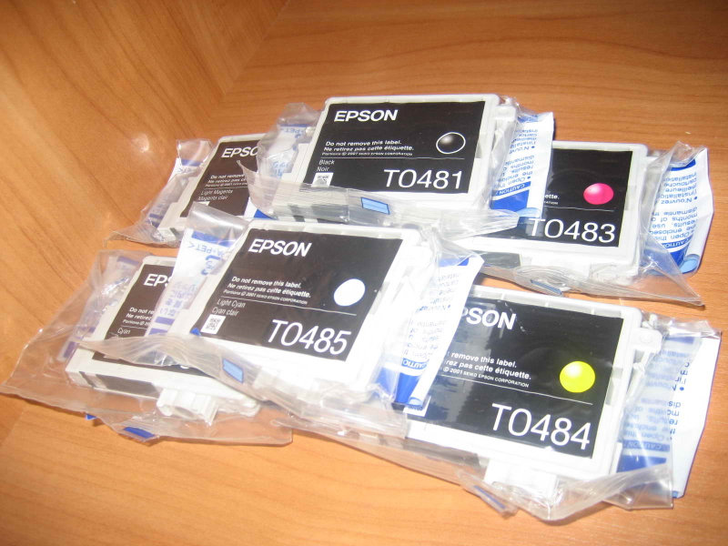 Продам: Комплект картриджей T0481-T0486 на Epson