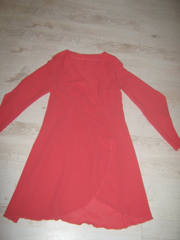 Продам: Туника -Платье цвет каралл