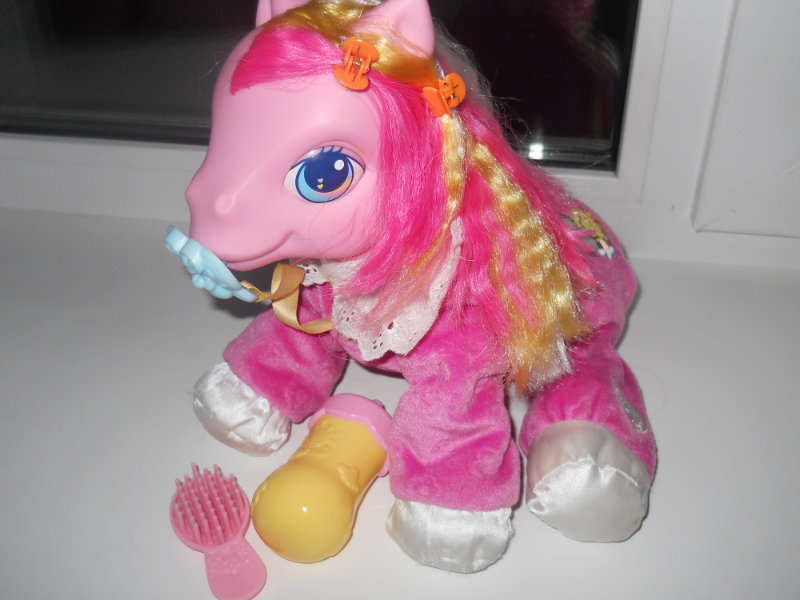 Продам: Интррактивная лошадка My Little Pony