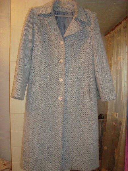 Продам: Женское пальто,48-50размер(шерсть)