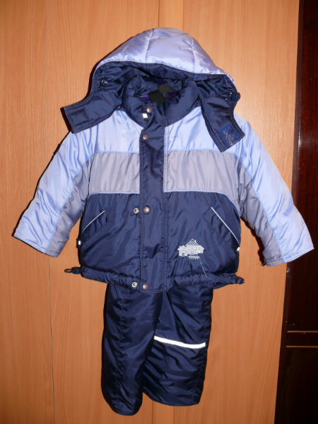 Продам: зимний комбинезон с курткой