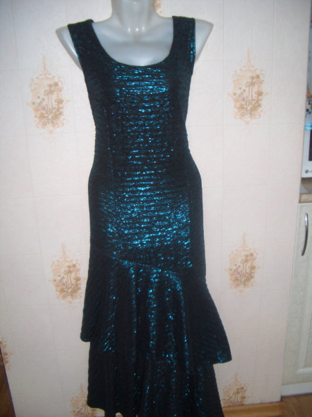 Продам: Платье размер 48