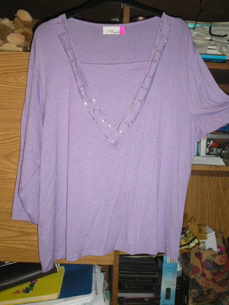 Продам: Блузка лиловая размер 54