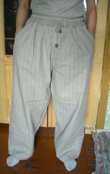 Продам: Продаю новые летние брюки 52 - 54.