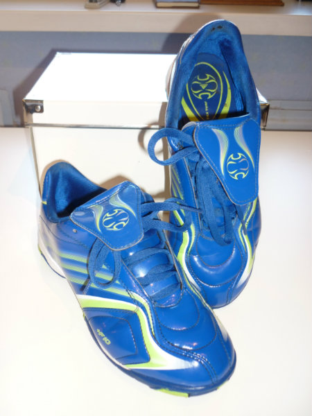 Продам: "Adidas*AdiPrene" кроссовки 36