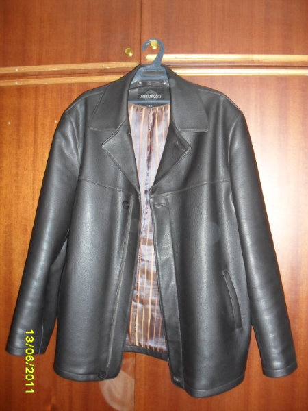 Продам: Куртка кожаная (пиджак)