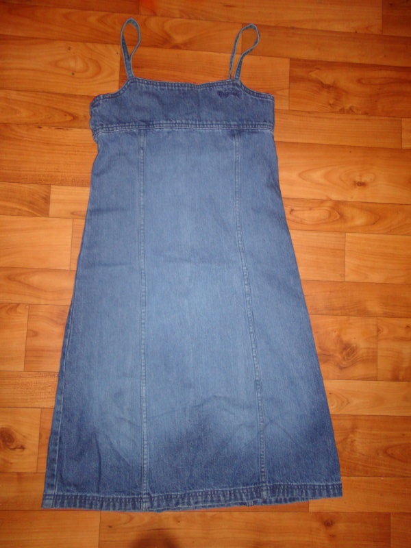 Продам: Сарафан джинсовый  42-44 размер