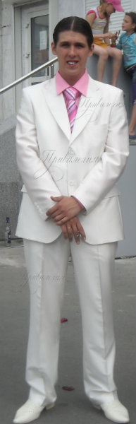 Продам: мужской костюм белый 46-48разм.
