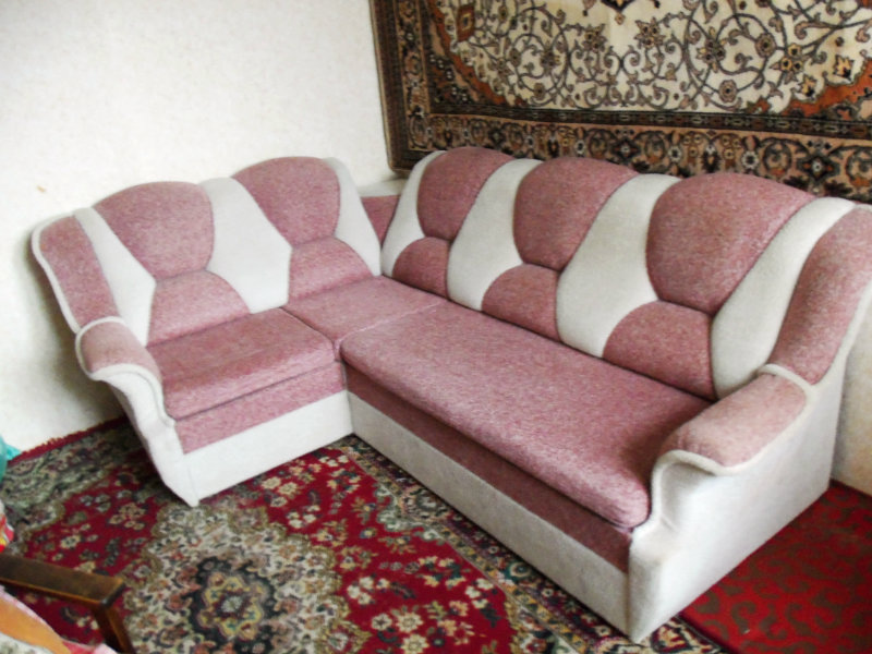 Авито куплю угловой диван б у. Угловой диван б/у. Ижевские диваны угловые. Мебель в Саратове диваны угловые диваны.