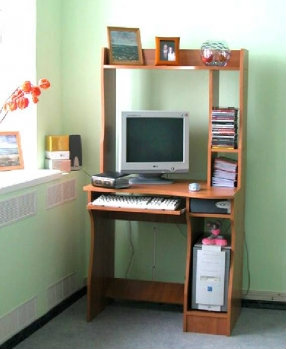 Продам: Компьютерный стол "Тип - 1"