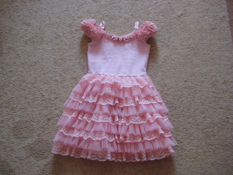 Продам: Платье для девочки 3-4 года