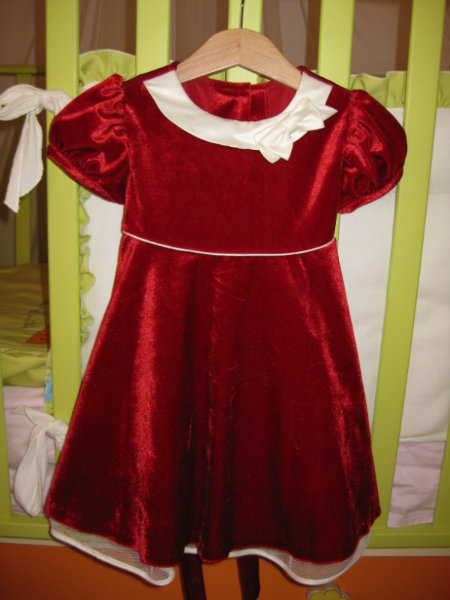 Продам: Платье для девочки на 1-2 года