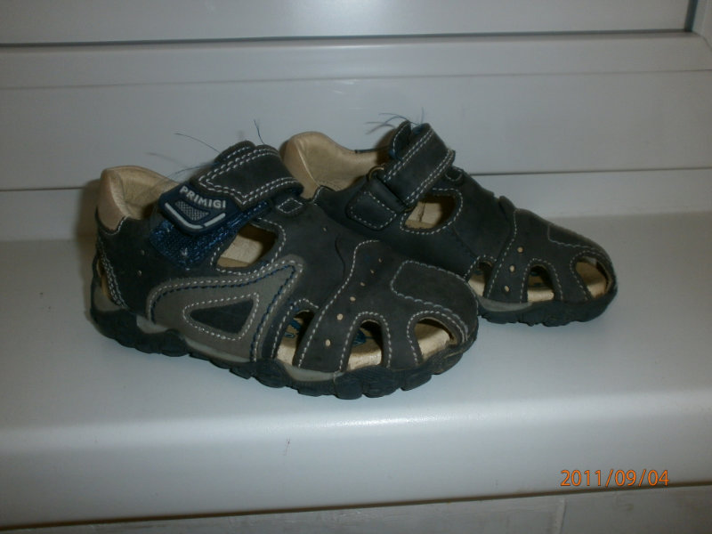 Продам: детская обувь на мальчика для дет.сада