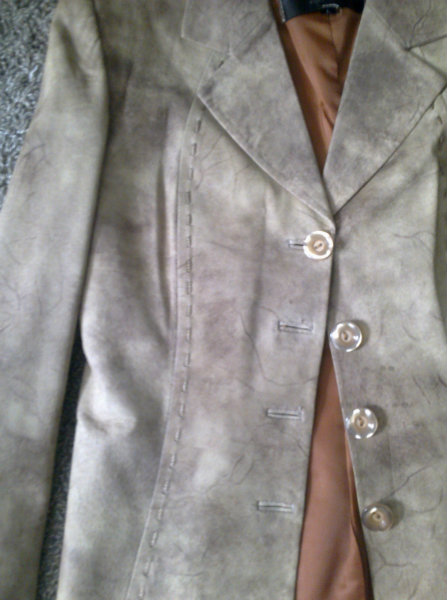 Продам: Кожаный пиджак