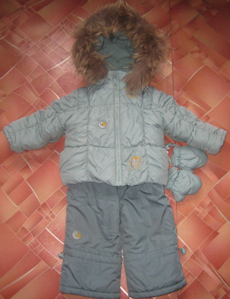 Продам: Детский зимний костюм