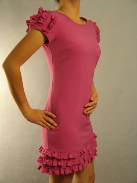 Продам: розовое платье