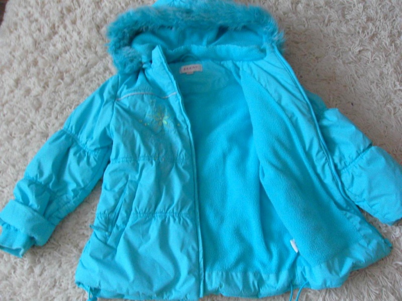 Продам: куртка для девочки осень-зима