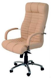 Продам: Кресло для руководителя.