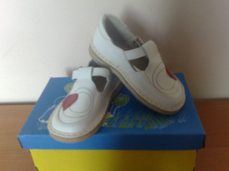 Продам: детская обувь белорусских производителей