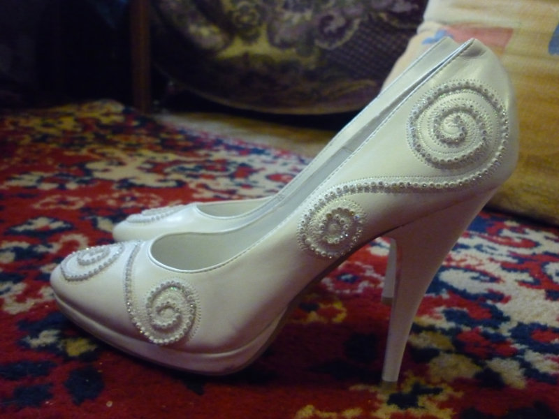 Продам: свадебные туфли