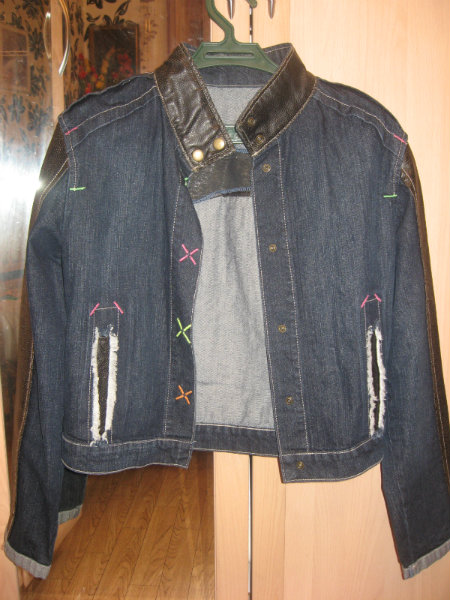 Продам: джинсовую курточку