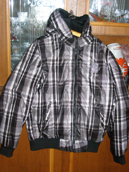 Продам: куртку для мальчика