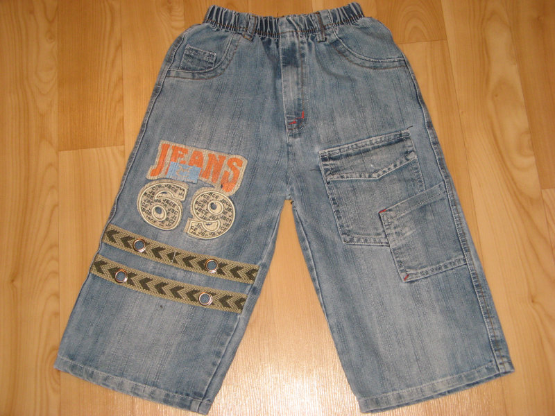 Продам: Бриджи джинсовые на 10-13 лет.Распродажа