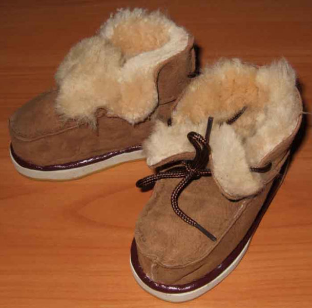 Продам: Зимнии абсолютно НОВЫЕ ботиночки