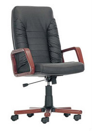 Продам: Кресло руководителя.