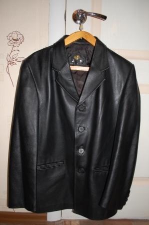 Продам: кожанный пиджак новый