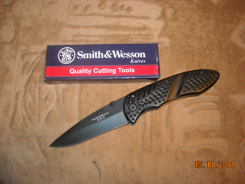 Продам: Нож Smith &amp; Wesson