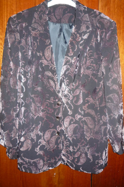 Продам: пиджак новый р.170 размер 56-59