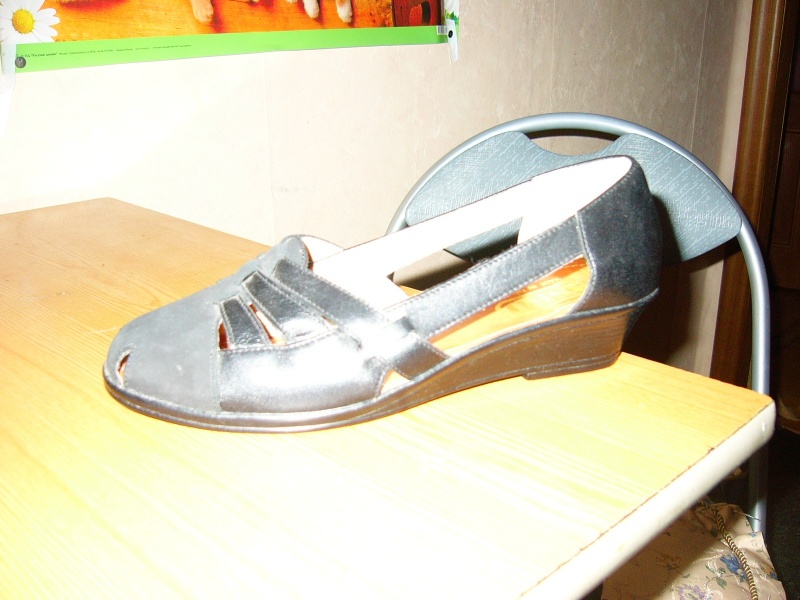 Продам: новые кожанные туфельки 35р из Финки