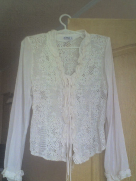 Продам: блуза в романтическом стиле