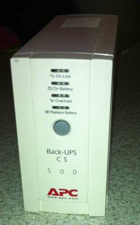 Продам: Бесперебойник APC Back-UPS CS 500.