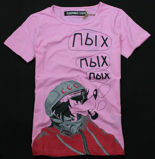 Продам: Женская футболка Denis Simachev