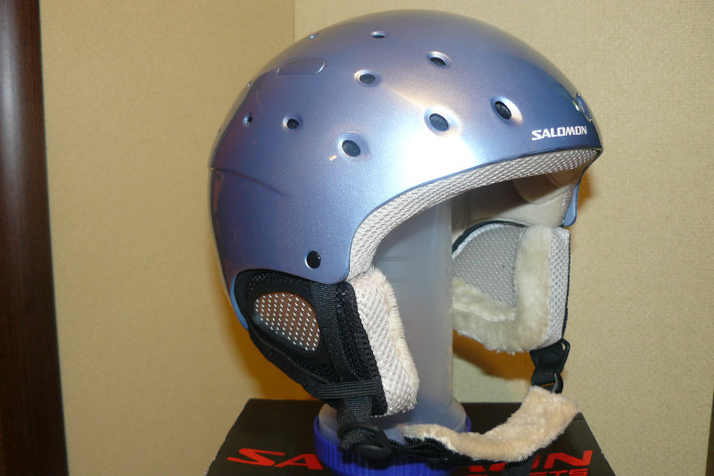Продам: шлем сноубордический женский (новый)
