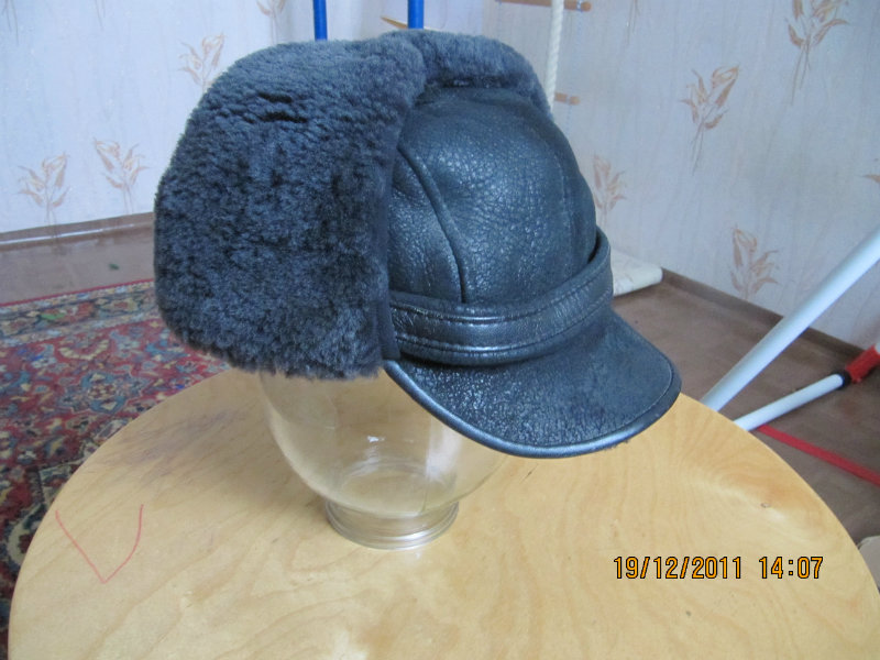 Продам: шапка из натуральной овчины. Турция