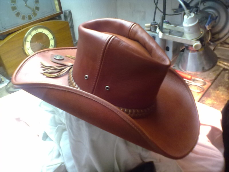 Продам: шляпа кожаная ковбойская