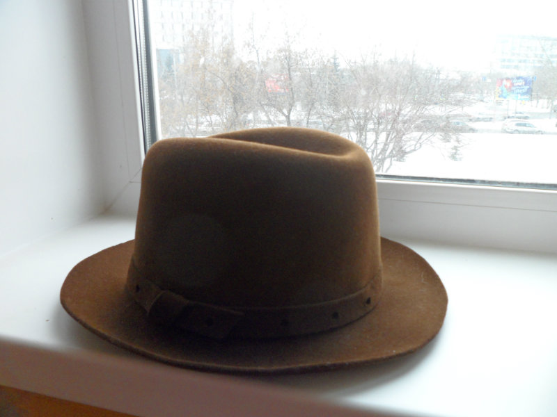 Продам: стильную шляпку,новую