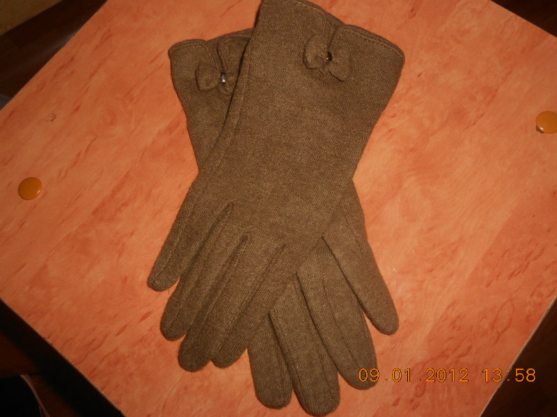 Продам: перчатки новые