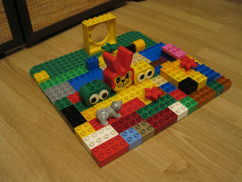 Продам: Продам Lego Duplo поле большое с блоками
