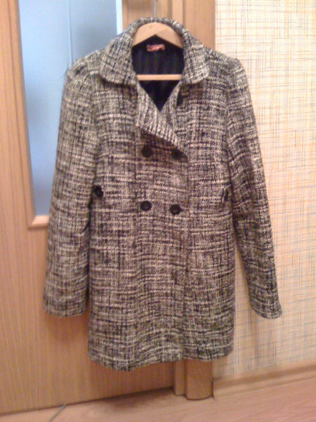 Продам: пальто стеганое и пальто классика XXS