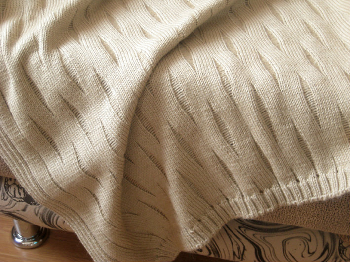 Продам: Одеяло детское вязаное